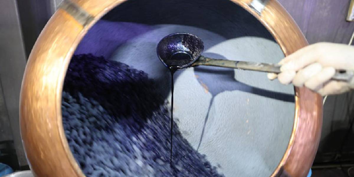 togga-rengini-veren-badem-sekeri-1