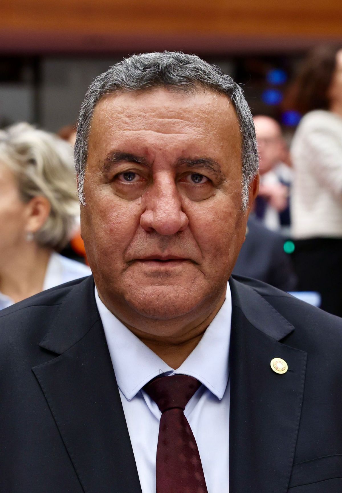 whatsapp-image-2025-09-22-at-09-14-09