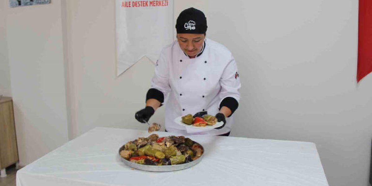 simsipe-dolmasi-hayriye-gonul-yalazan