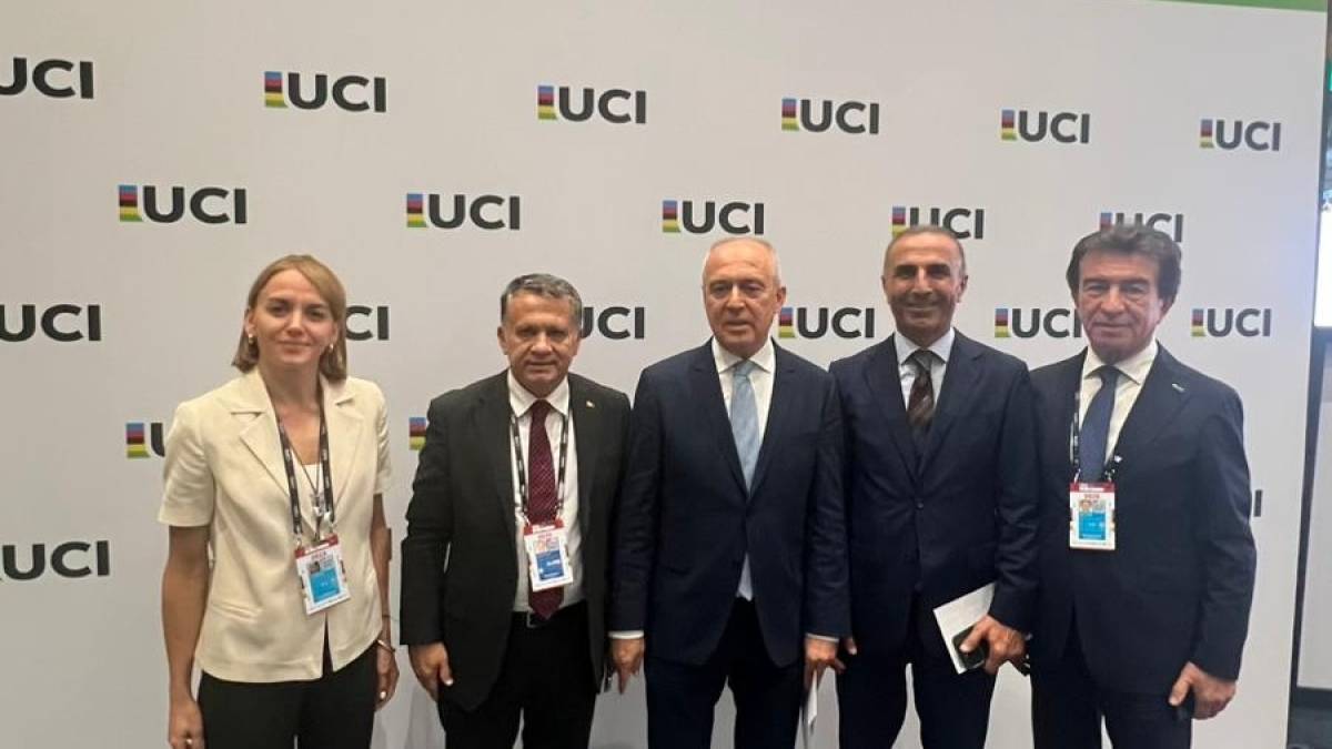 uci-kongresi-turkiye-delegasyonu-2