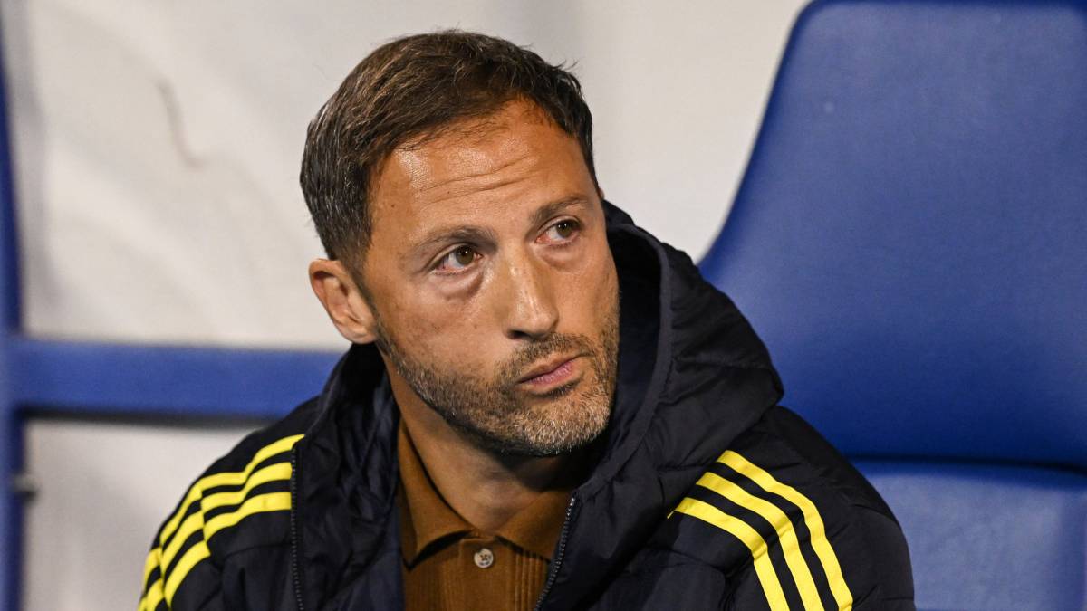 fenerbahcede-flas-gelisme-tedesconun-yerine-gelecek-isim-1758784827486.jpg