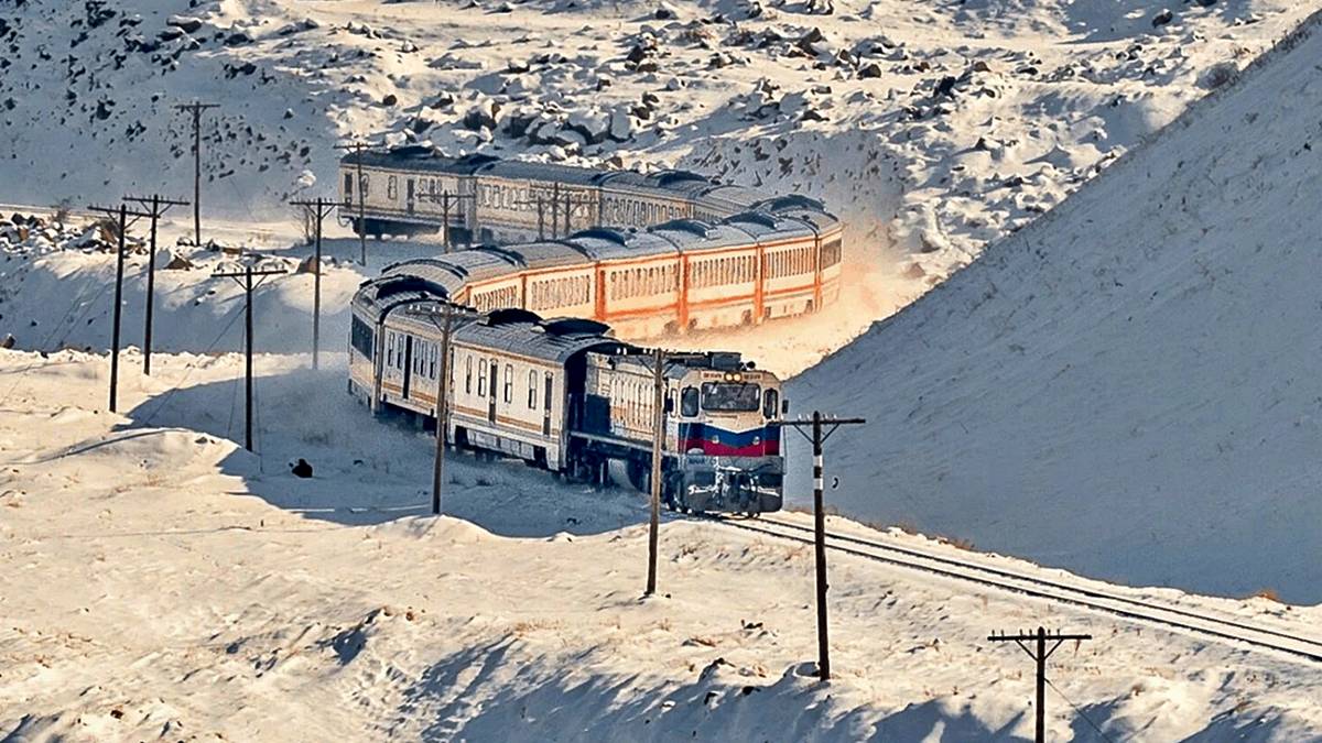 turistik-dogu-ekspresi-biletleri-ne-zaman-satisa-cikiyor-2025-2026-kis-sezonu-seferleri-ve-ankara-kars-tren-bileti-detaylari-3.jpg