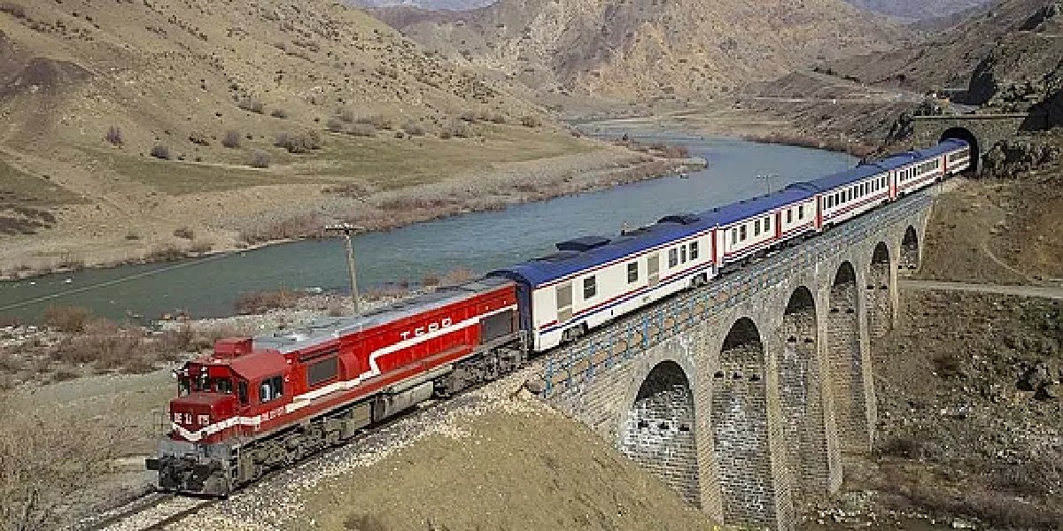 siirt-kurtalan-tren.jpg