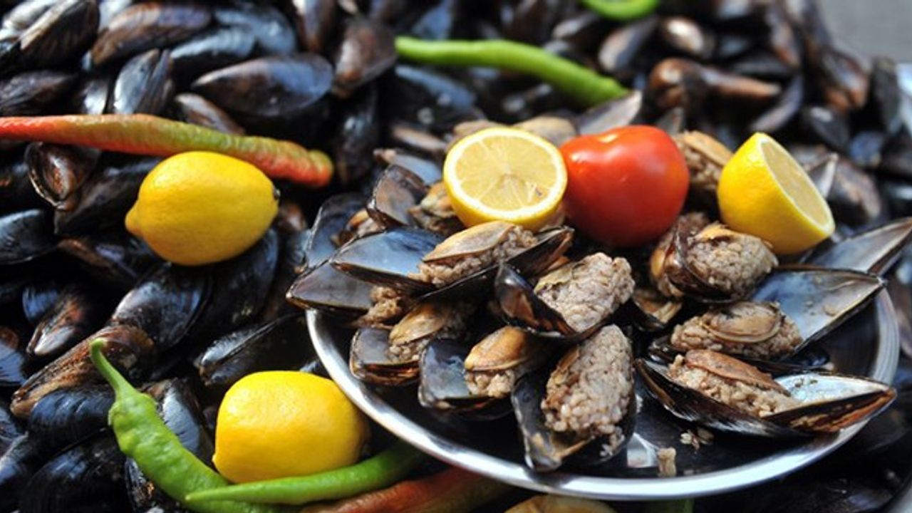 midye-zehirlenmesine-dikkat-1010949.jpg