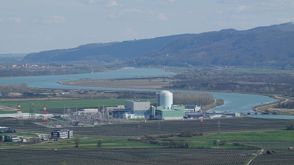krsko-nukleer-tesis-slovenya.jpg