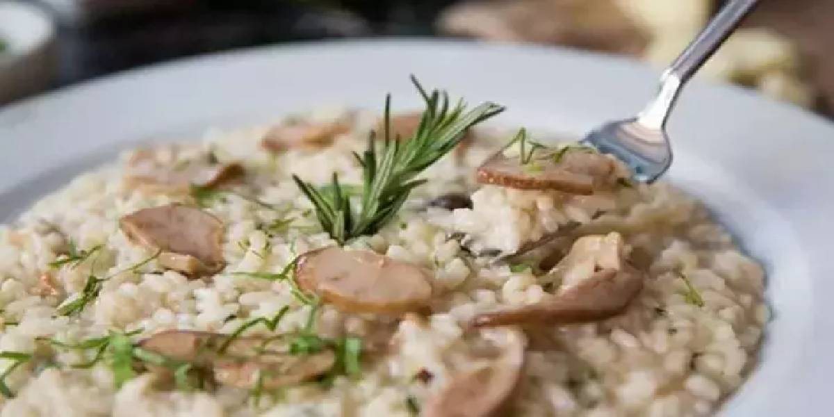 mantarli-risotto-tarifi.jpg