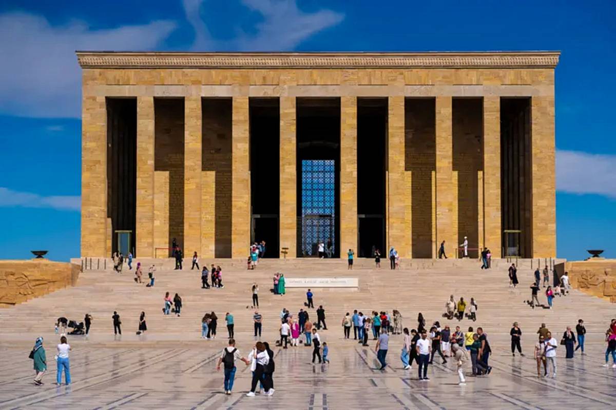 anitkabir-ne-zaman-ve-kim-tarafindan-yapildi-1.jpg