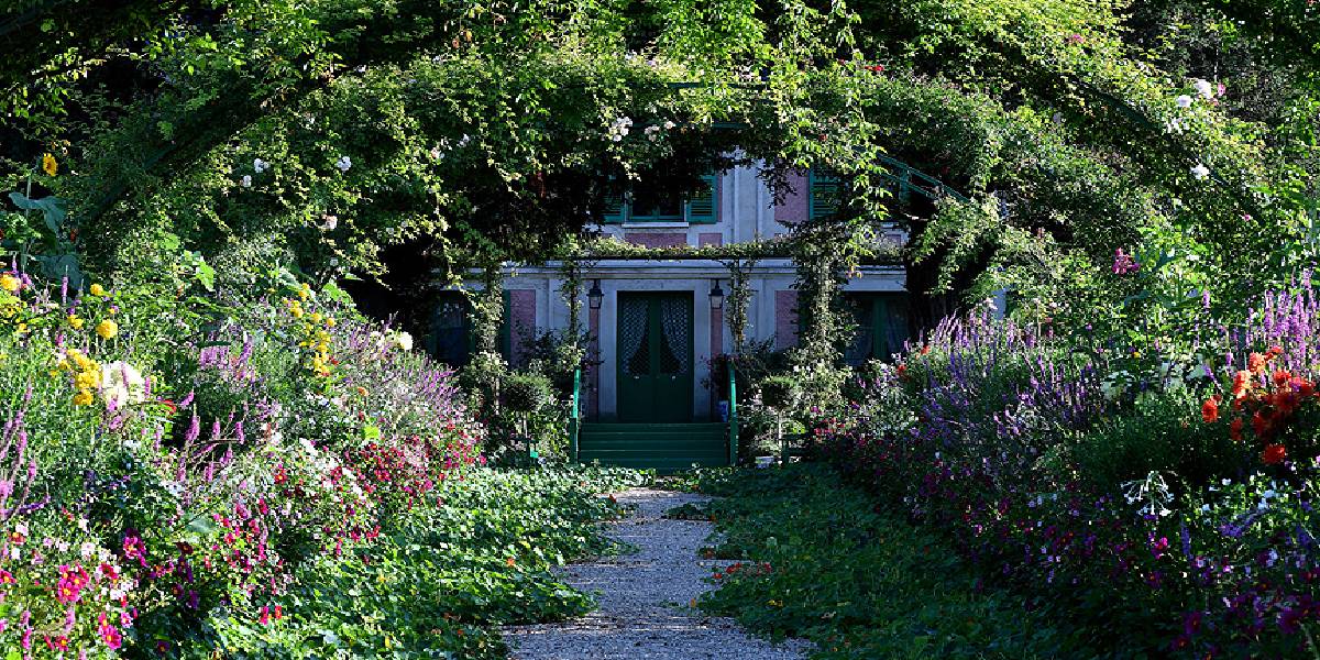 claude-monet-bahcesi-fransa.jpg