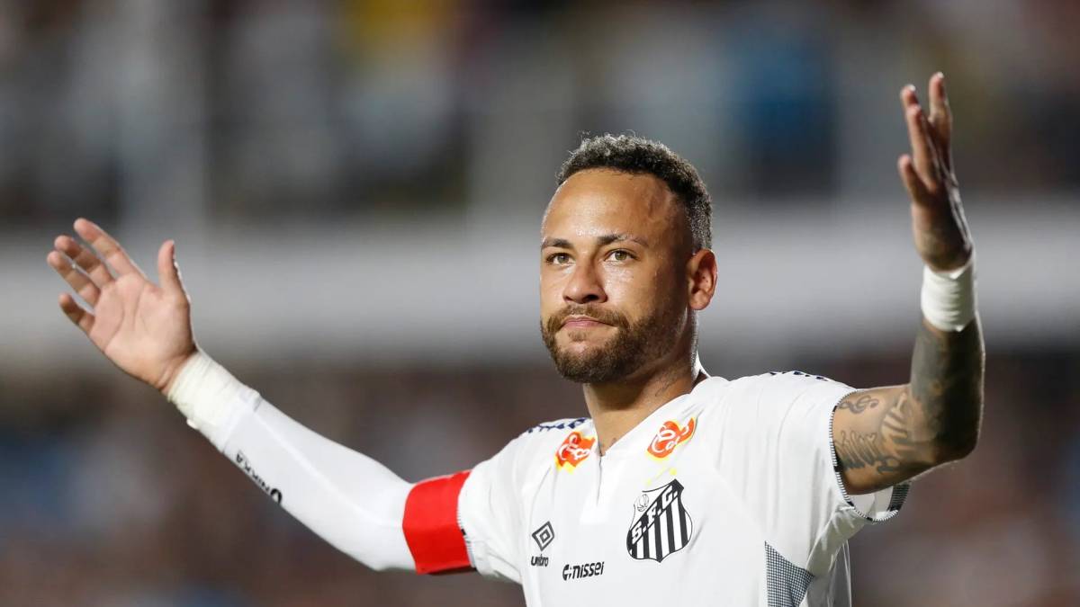 neymar-santos-gettyimages-2200063280-scaled-kopyasi.jpg