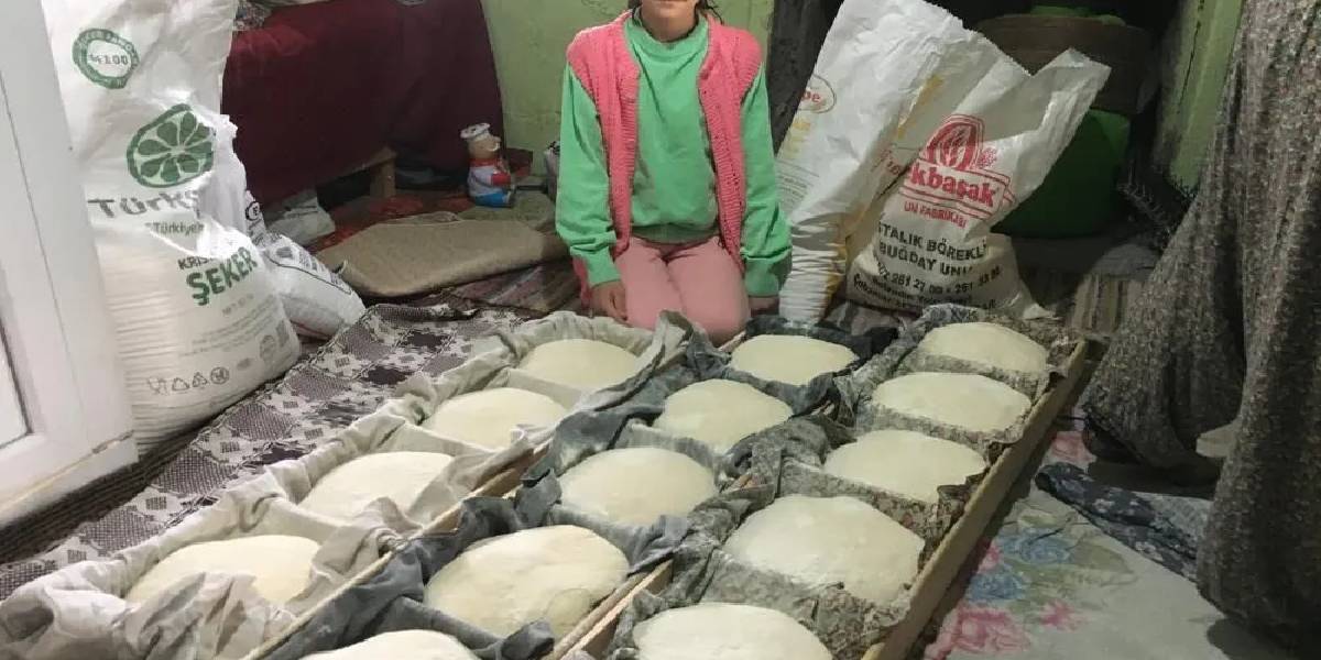ayse-karakoc-manisa-ekmek-iha-1.jpg
