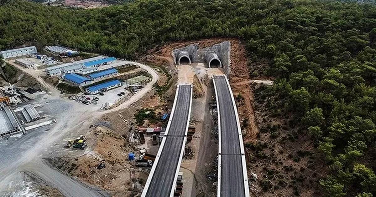 2026/03/04/akdeniz-sahil-yolu-projesi-ne-zaman-bitecek-1.jpg