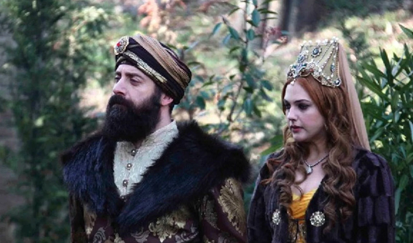 kapak-halit-ergenc-ve-meryem-uzerli-yillar-sonra-ayni-projede-197262.webp