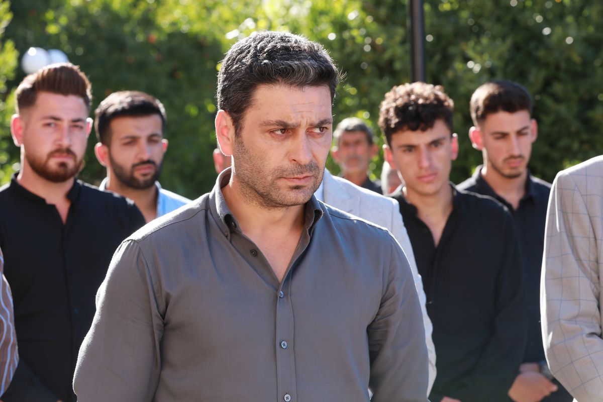 ozan-akbaba-uzak-sehir-dizisiyle-ekranlara-do-17992859-amp.jpg