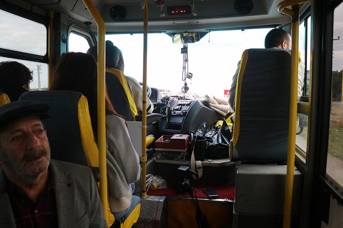 sakaryada-kadin-minibus-soforu-kim-5.jpg