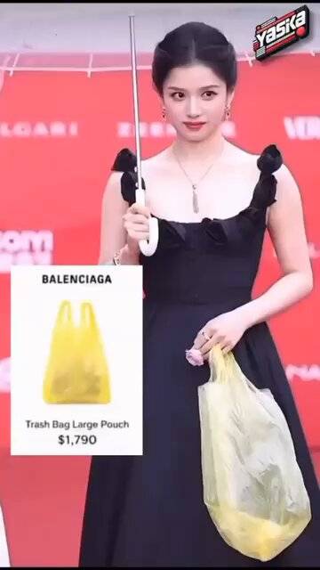 balenciaga-sari-poset.jpg