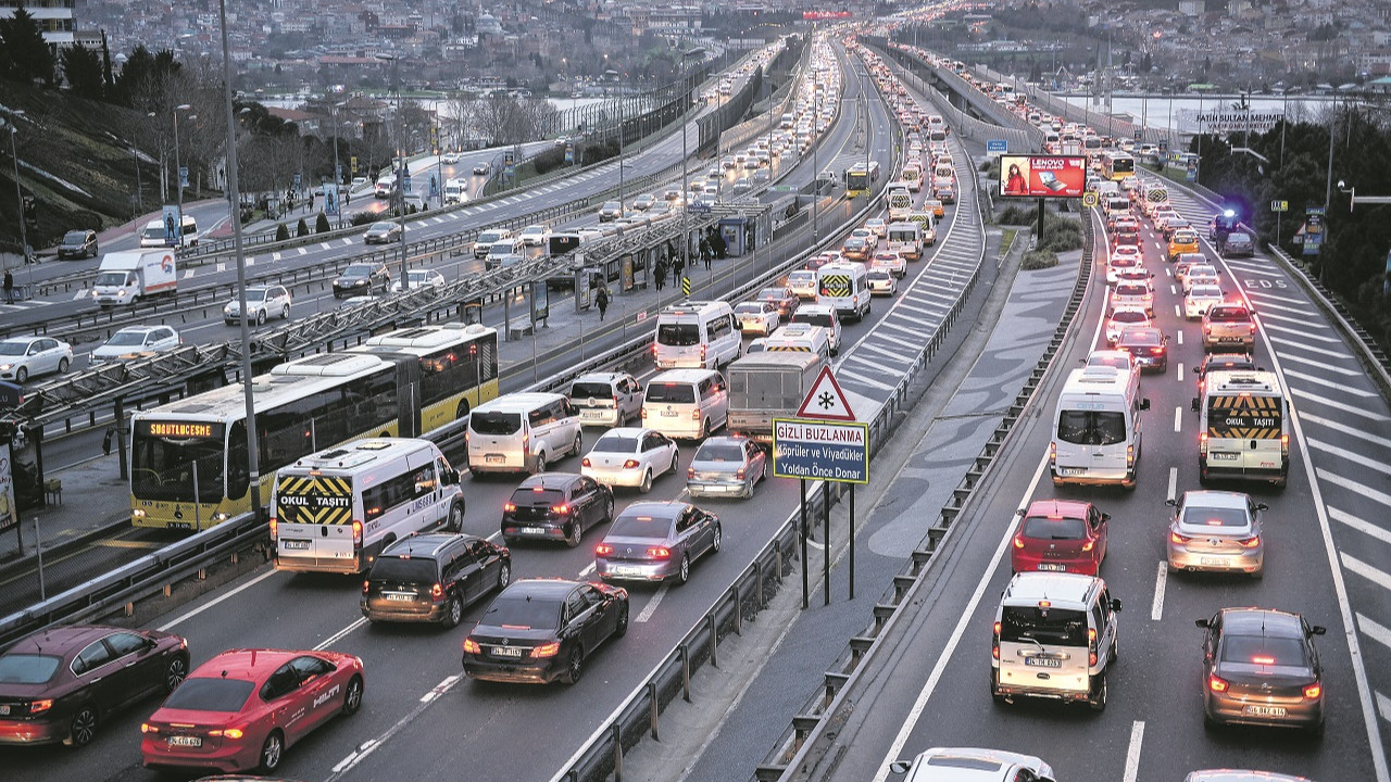 istanbul-trafigi-nasil-kurtulur-o9zp.jpg