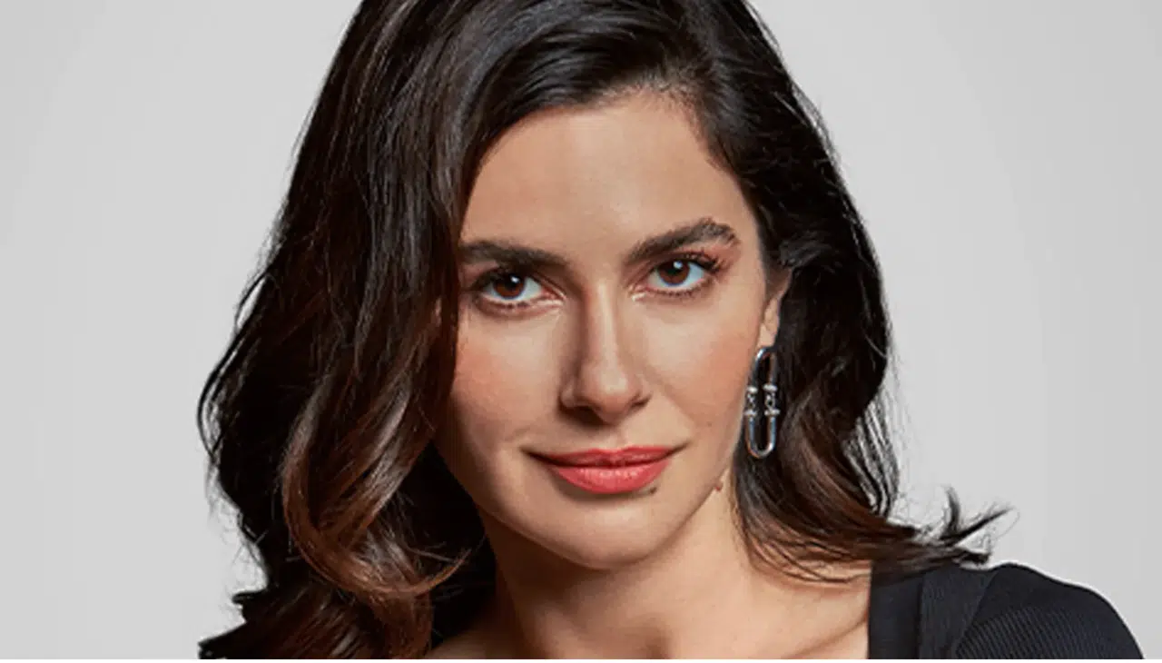 8475-nesrin-cavadzade-evlendi.webp
