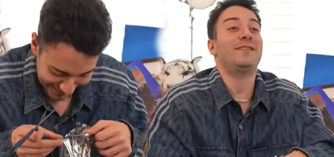 enes-batur-hediye.jpg