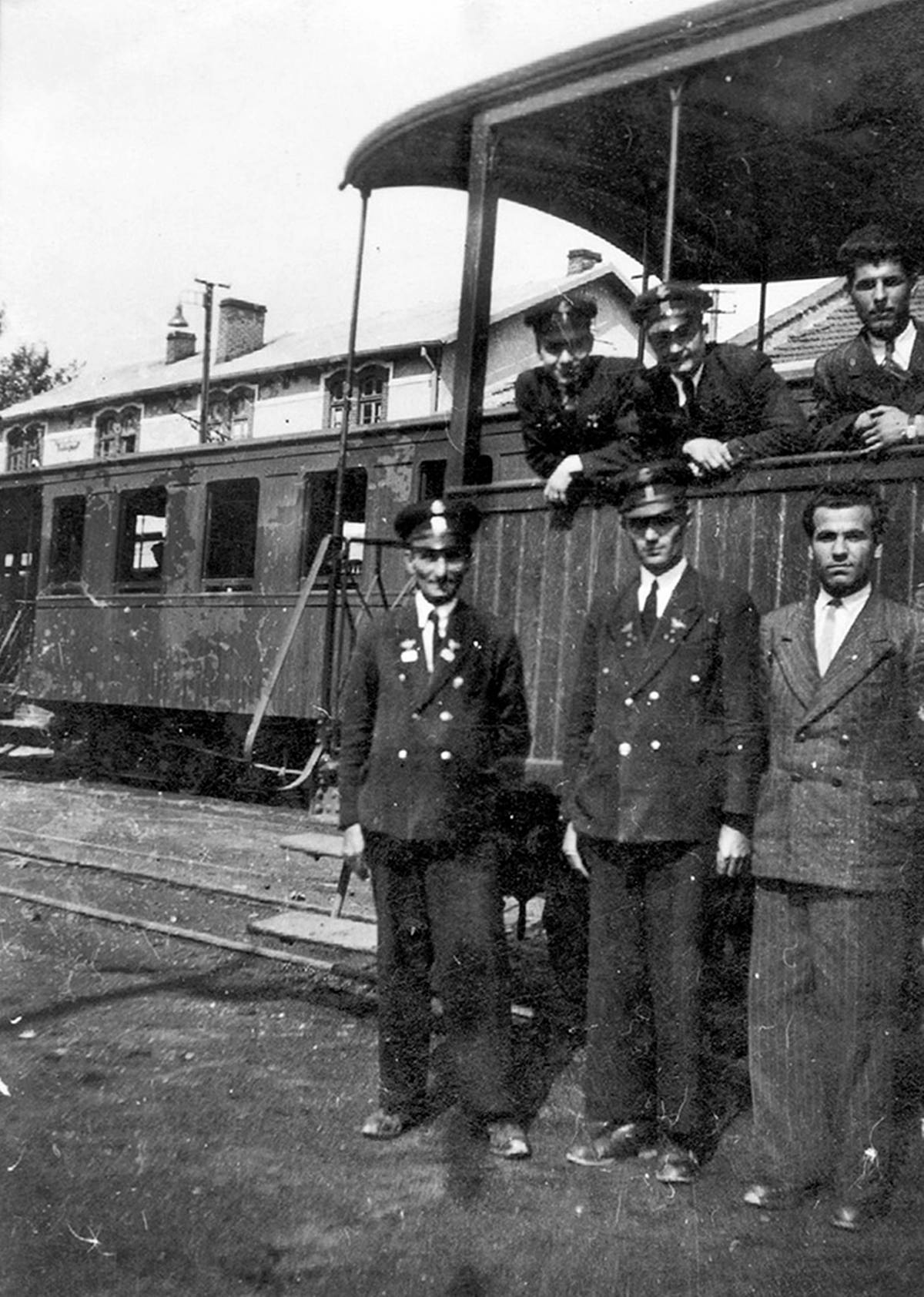mudanya-tren-hatti-neden-kapatildi-mudanya-demiryolu-raylari-ne-oldu-5.jpg