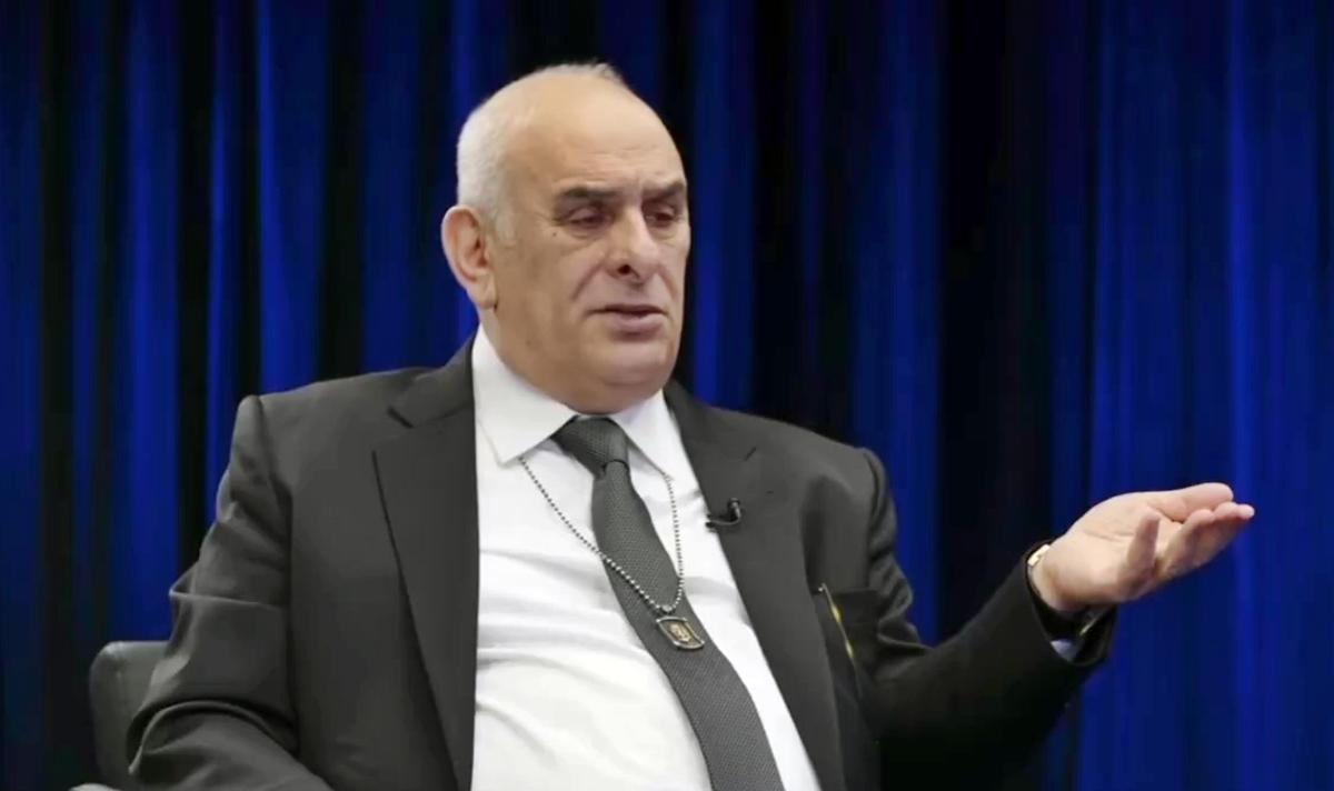 ayhan-guner-kimdir-kac-yasinda.jpg