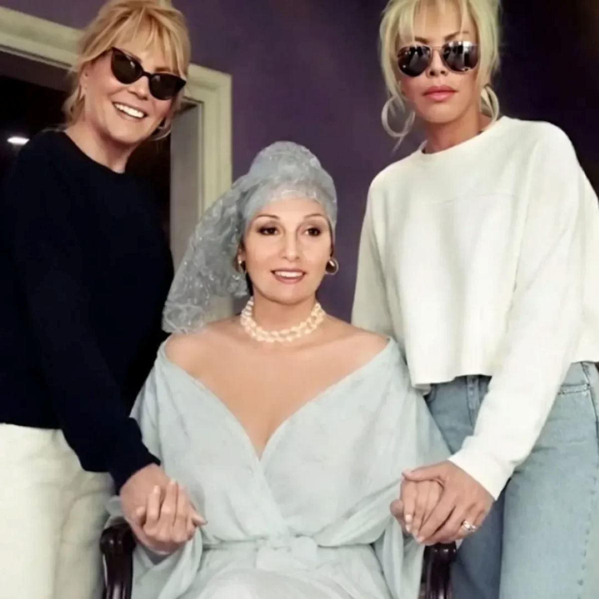 ajda-pekkan-annesini-paylasti-2.jpg