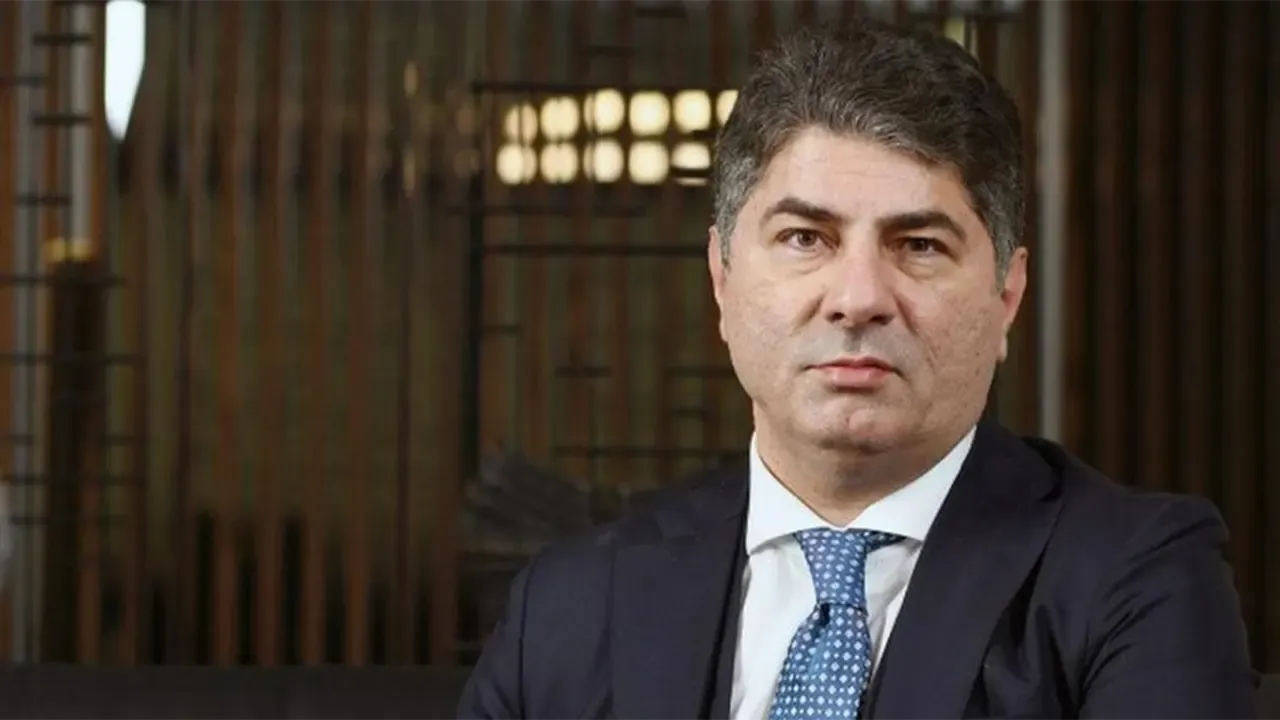 hakan-safi-fenerbahce-baskanligina-adayligini-acikladi.webp