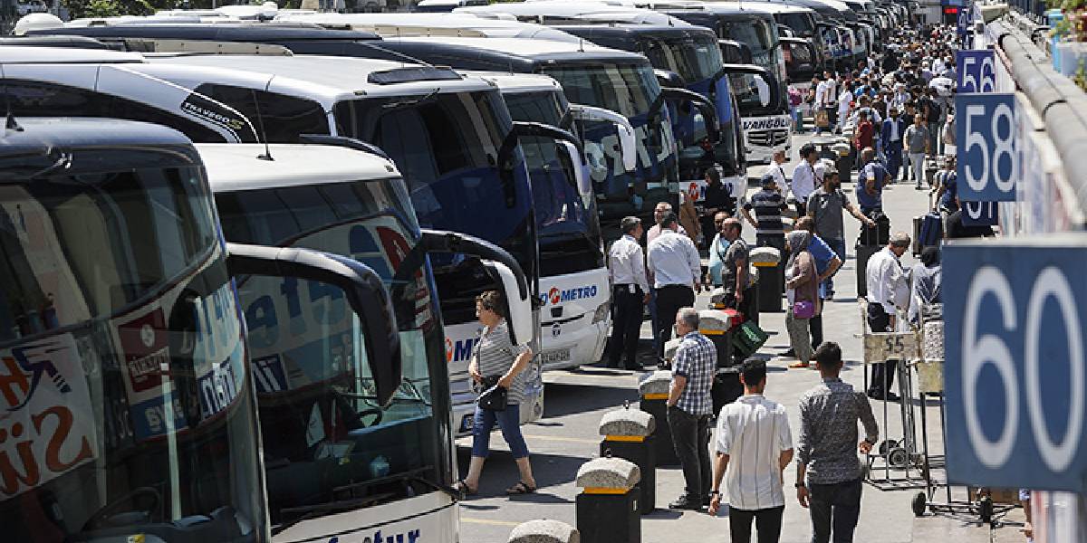 otogarlarda-bayram-yogunlugu-2.jpg
