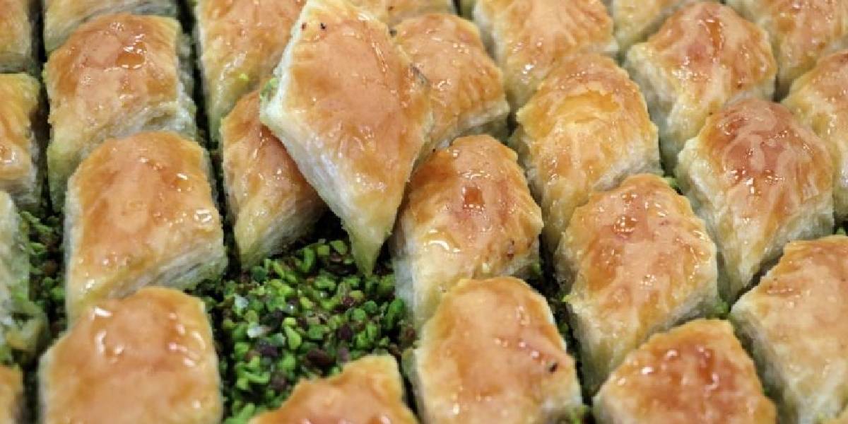 baklavacilarin-bayram-mesaisi-5.jpg