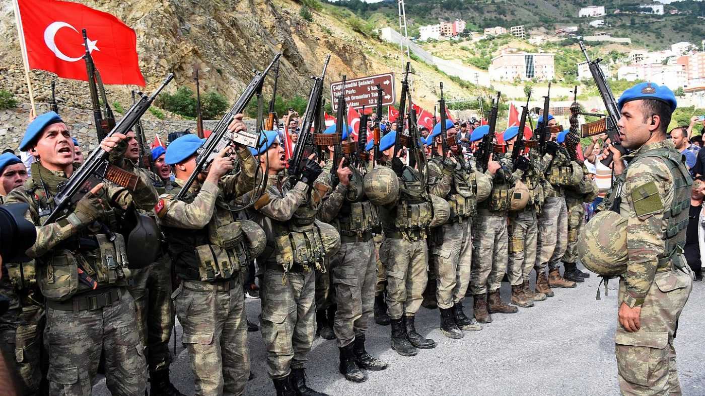 dogu-ve-batida-asker-olmanin-farklari-1400x788.jpg