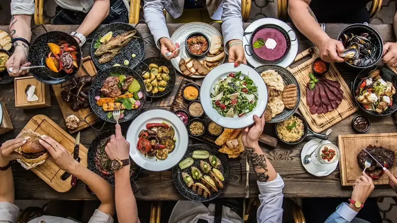 bayram-sofrasi-4-1024x576-v2.webp