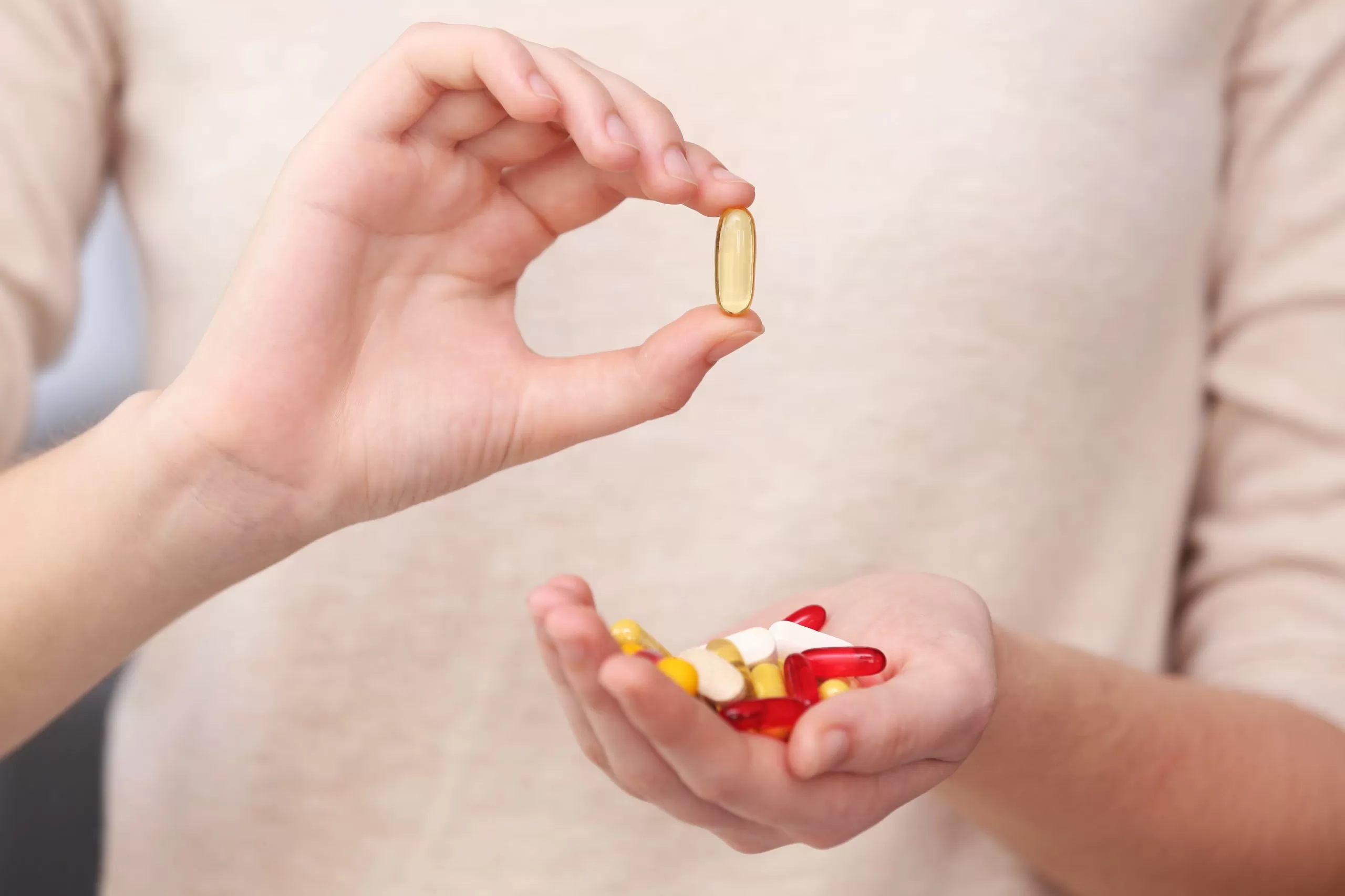 vitamin-takviyesi-scaled.webp