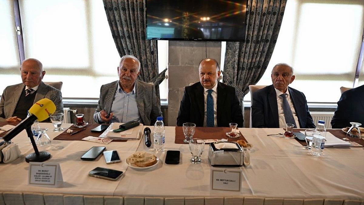 kastamonu-demiryolu-ne-zaman-yapilacak-inebolu-ankara-tren-hatti-nereden-gececek-4.jpg