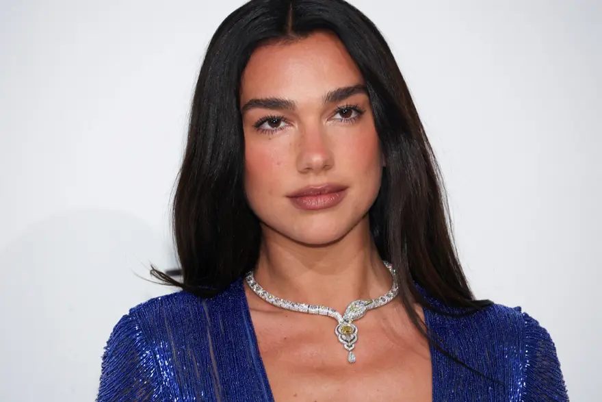 2026-05-11t042038z-2065753465-rc2d5kaz6yj1-rtrmadp-3-music-dua-lipa-samsung-lawsuit-947762.webp