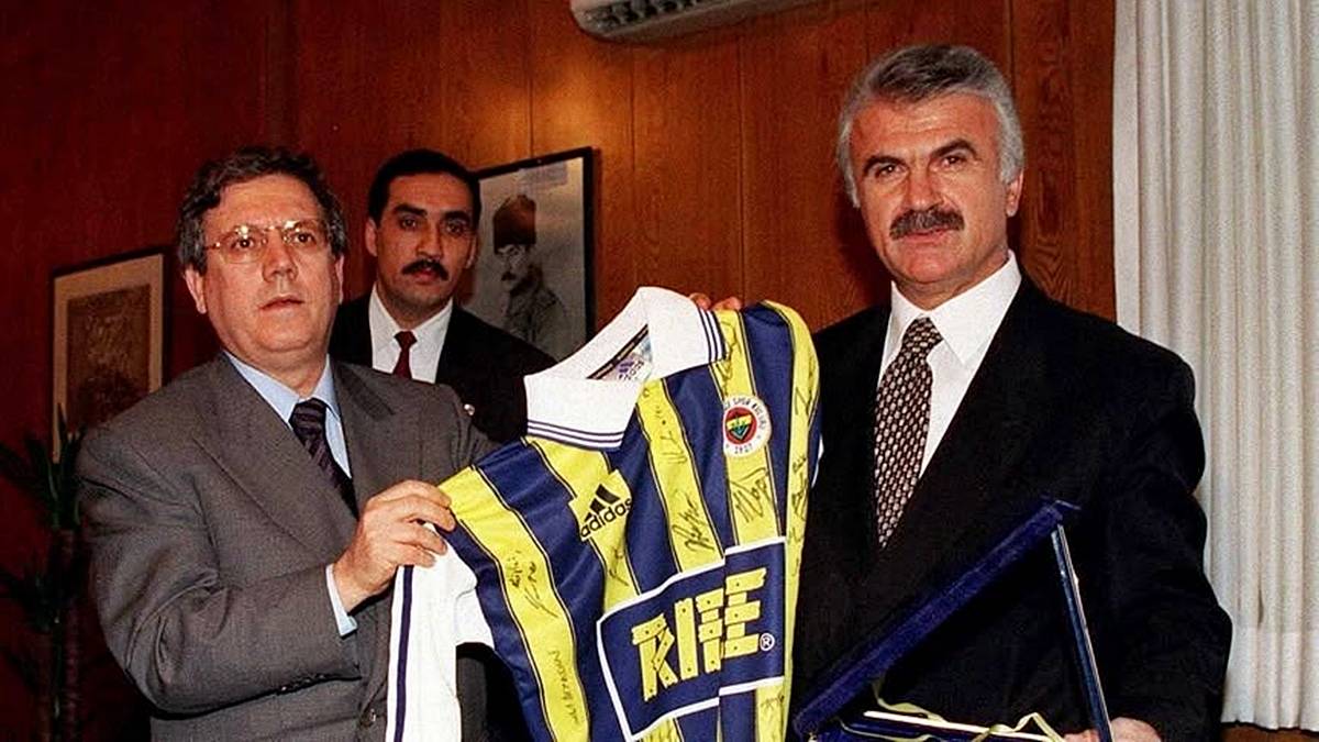 aziz-yildirim-kimdir-kac-yasinda-aslen-nereli-9.jpg