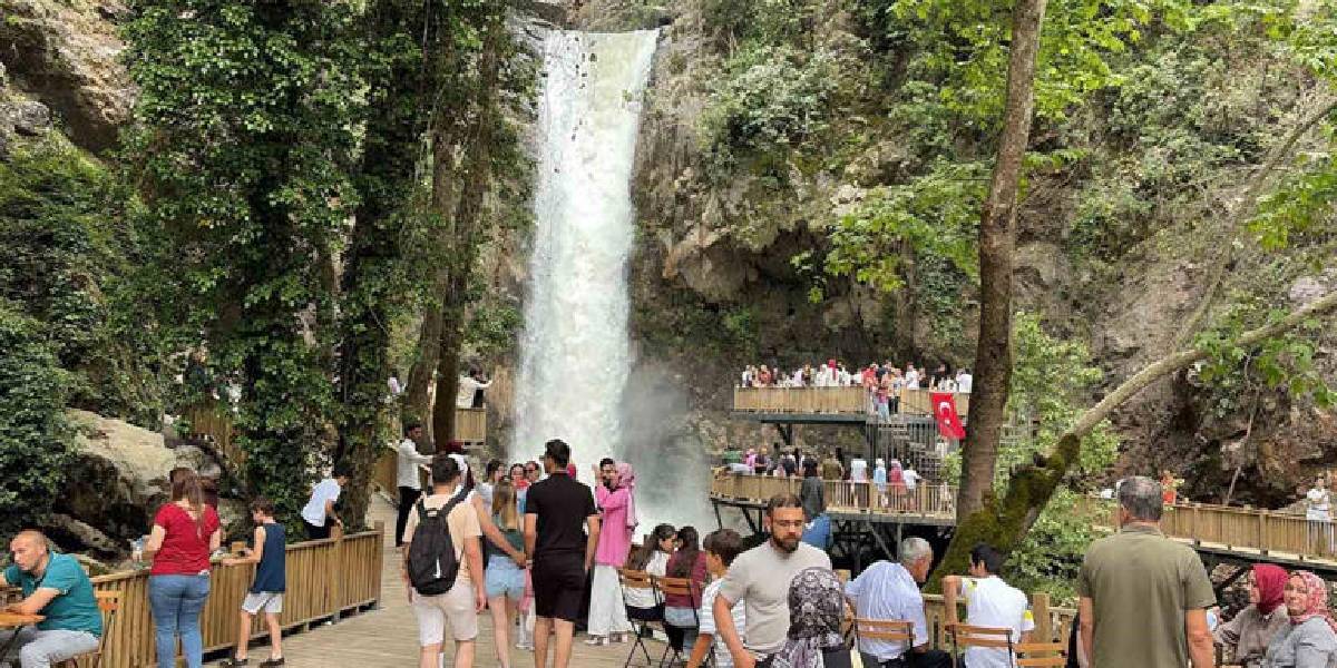 osmaniye-karacay-selalesi-1.jpg