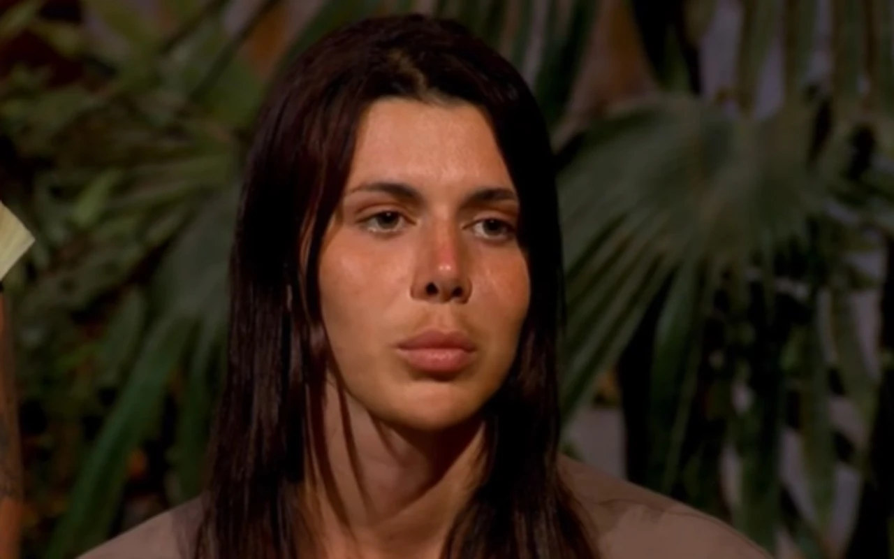 survivor-nefise-kimdir-nefise-karatay-kac-yasinda-nereli-267127.webp