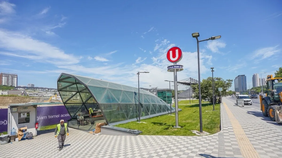 1200x675-istanbulun-metro-agi-buyuyor-halkali-arnavutkoy-hatti-acilisa-hazir-1781604269011.webp
