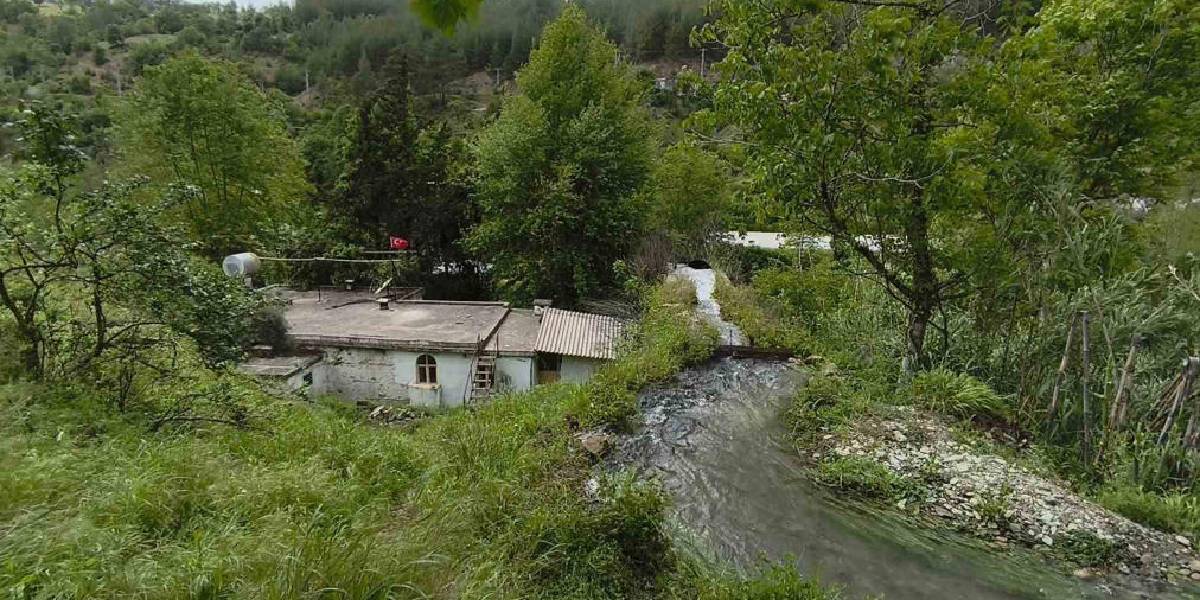 mersinde-200-yillik-su-degirmeni-2.jpg