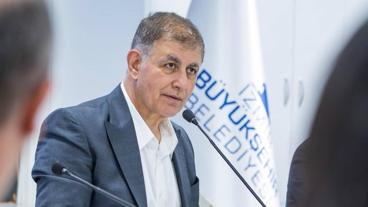 cemil-tugay-kimdir-neden-istifa-etti-izmir-buyuksehir-belediye-baskani-gundem-oldu427.webp