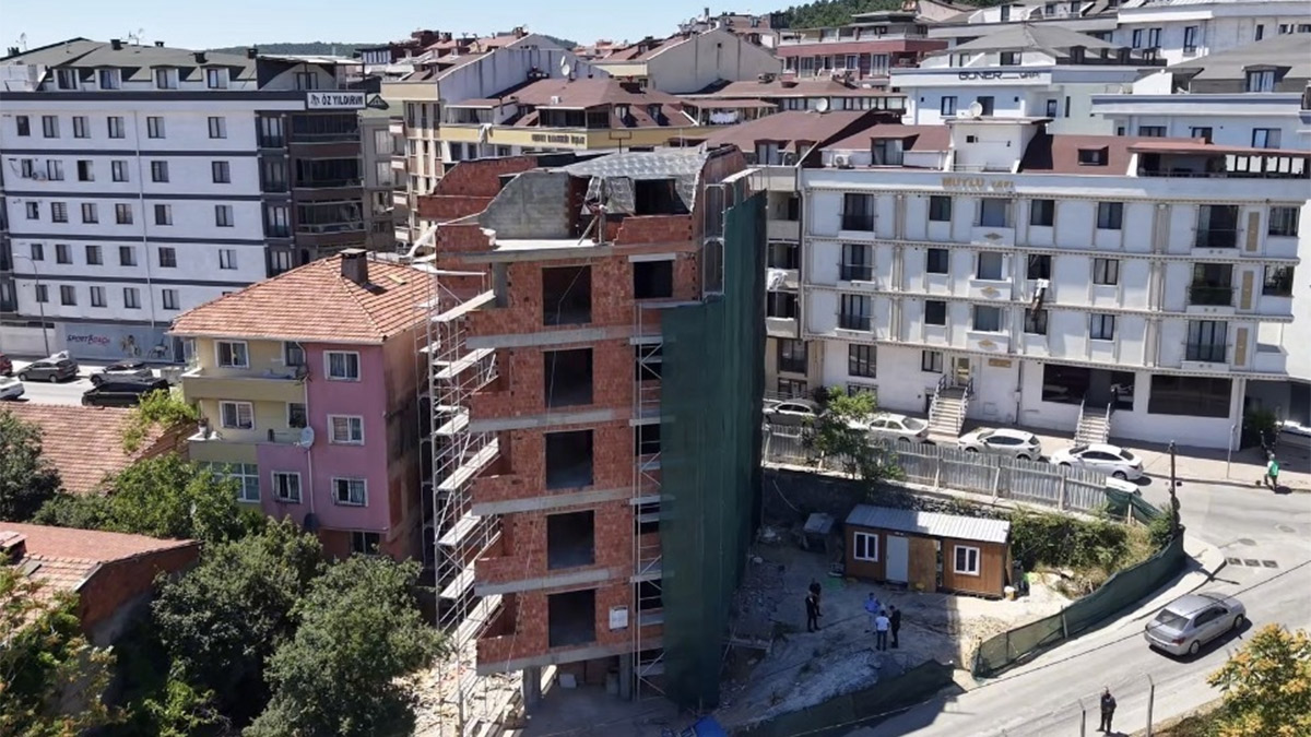cbasliksiz-1.jpg