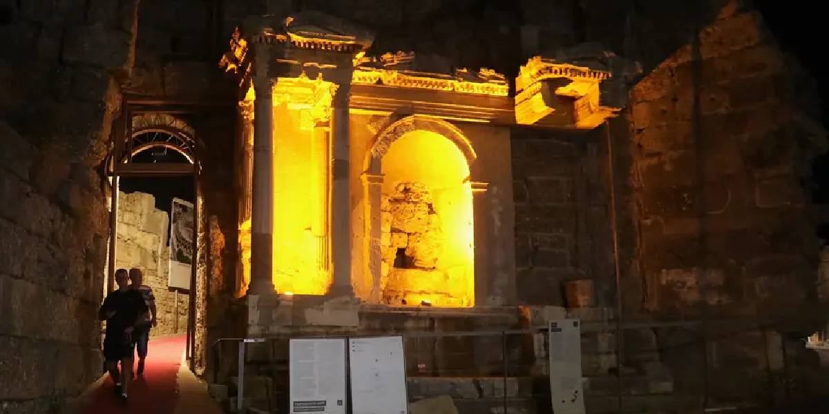 side-antik-kenti-2.jpg