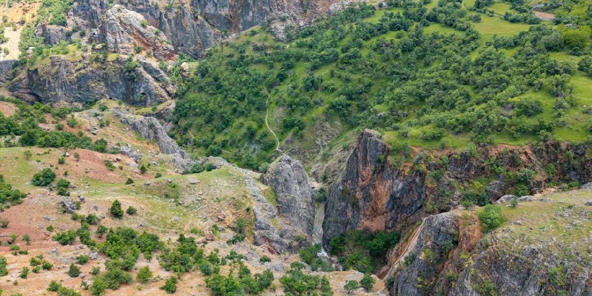 tunceli-rabat-vadisi-1.jpg