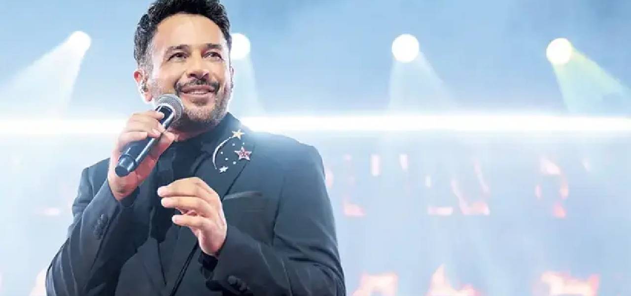 emre-altug-harbiye-sahne.jpg