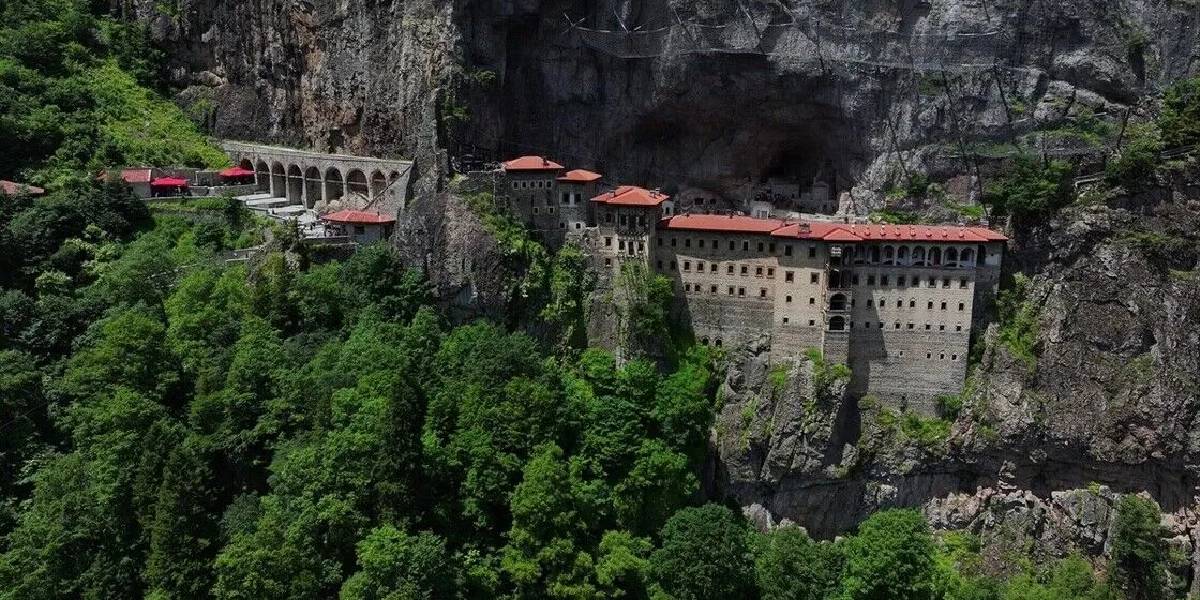 sumela-manastiri-1.jpg