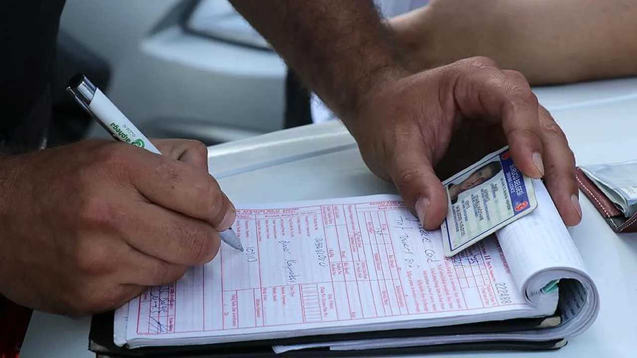 alkollu-arac-kullanma-cezasi-2026da-ne-kadar-olacak-trafik-cezalari-2026-yilinda-arta-1756516-202512181217-20251218121726-1.jpg