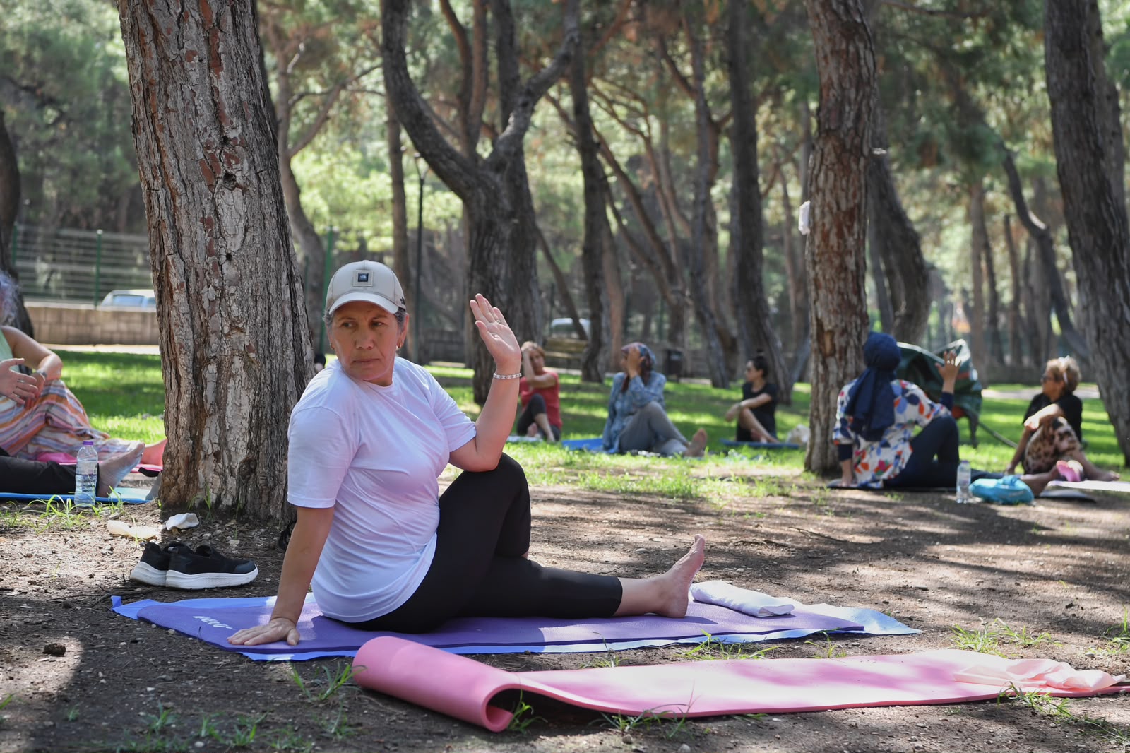 vertigo-hastaligini-yoga-yaparak-dengeledi-3.jpeg