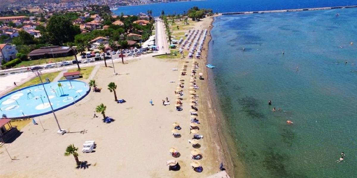 izmir-altinkoy-plaji-1.jpg