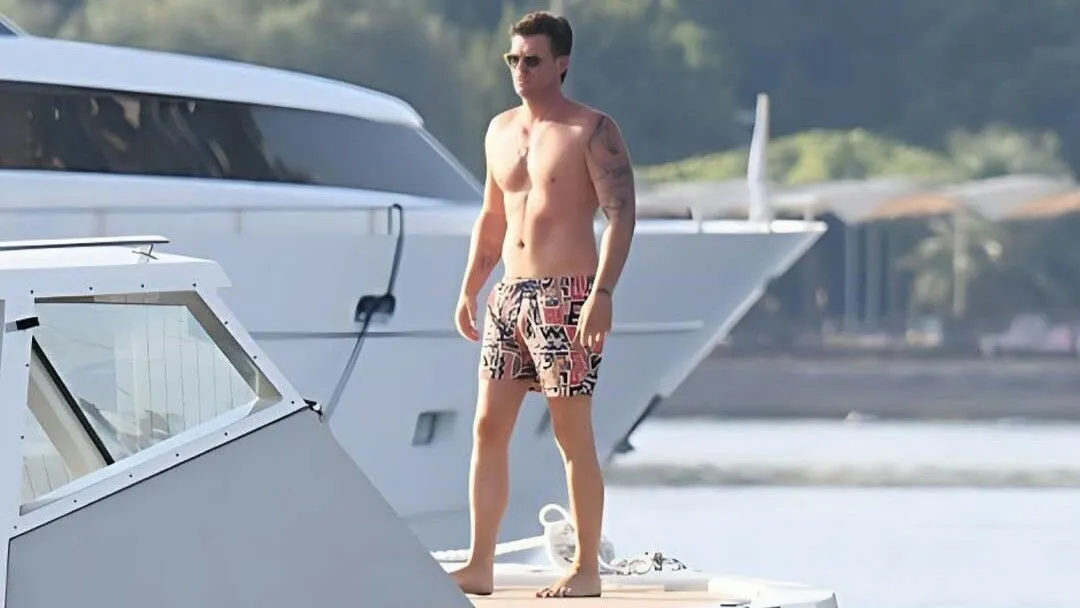 kivanc-tatlitug-yalikavak-tatil-1.webp