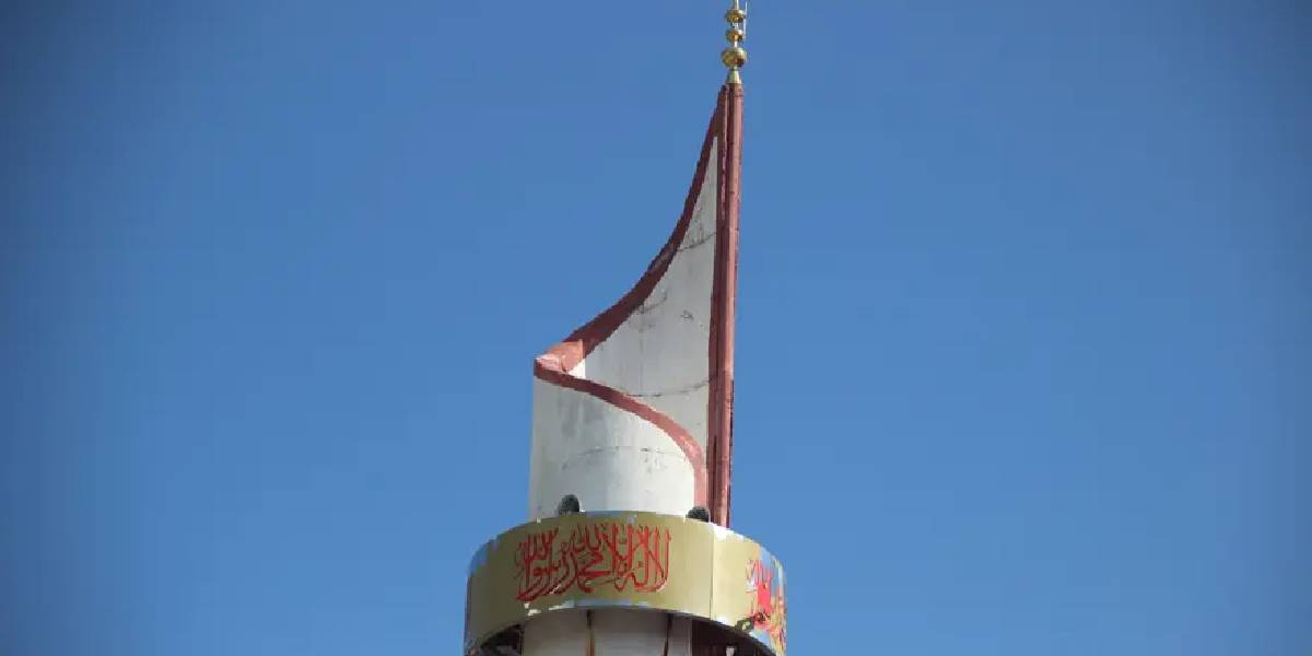 erzurum-kalem-minareli-camii-2.jpg