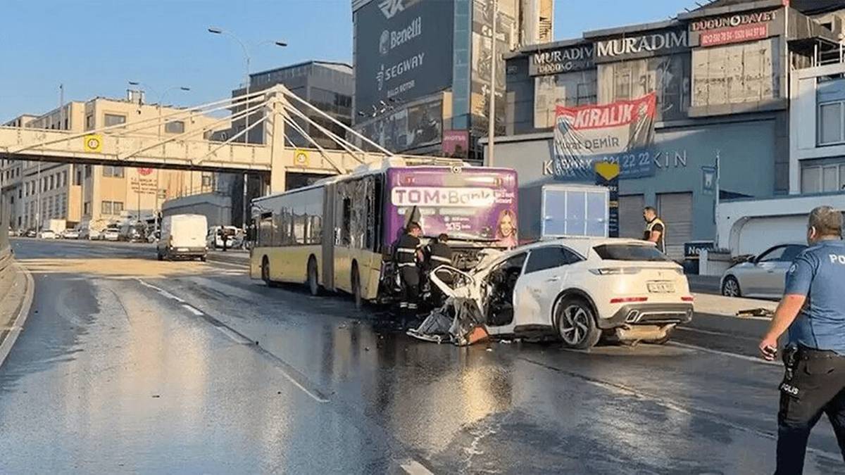 kucukcekmece-otobus-kazasinda-olenlerin-isimleri-nedir-8.jpg